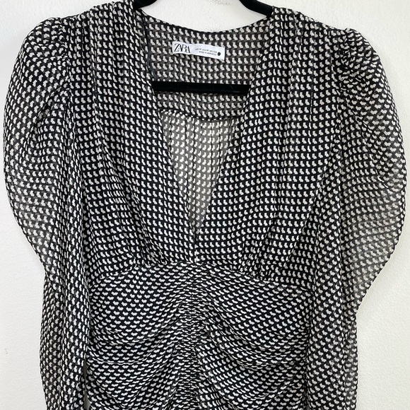 ZARA Sheer Gathered Puff Sleeve Mini Dress size M - Picture 7 of 9
